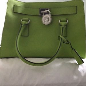 Michael Kors Hamilton large bag Last Chance💕💕